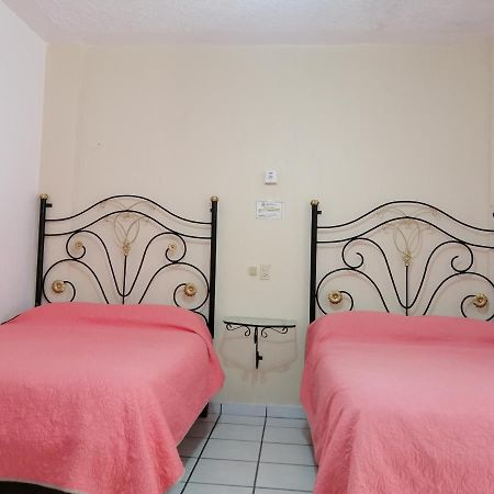 Hotel Providencia 塔尔帕德阿伦德 外观 照片