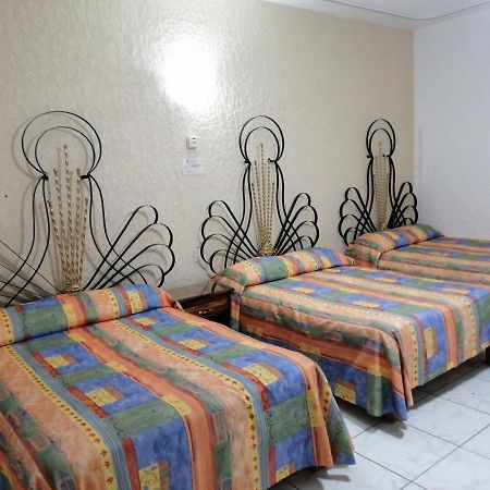 Hotel Providencia 塔尔帕德阿伦德 外观 照片