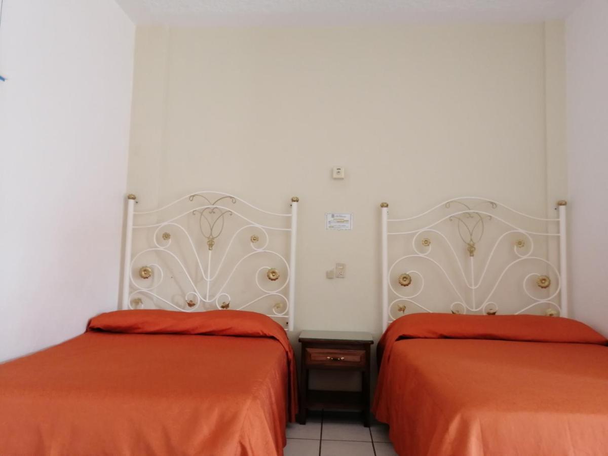 Hotel Providencia 塔尔帕德阿伦德 外观 照片